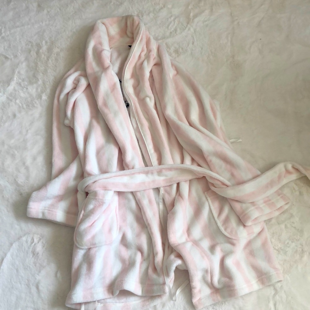 Vs Plush Robe sze m/l